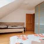 Apartmany Straznice *
