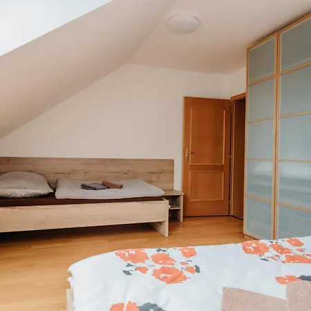 Apartmany Straznice *